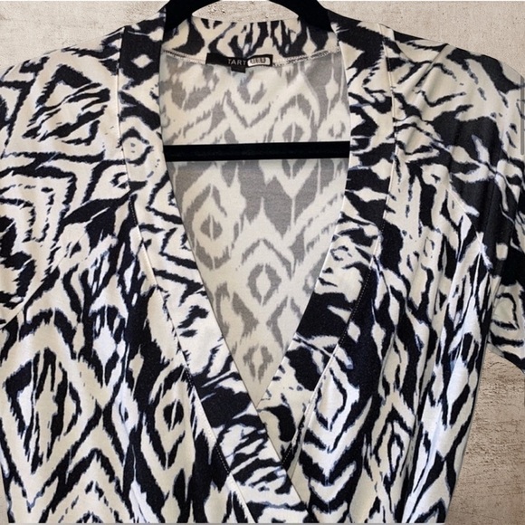 TART 💓SZ XS S💓BLACK AND WHITE SILK EFFECT JERSEY WRAP DRESS EXCELLENT CONDITION - Picture 3 of 11